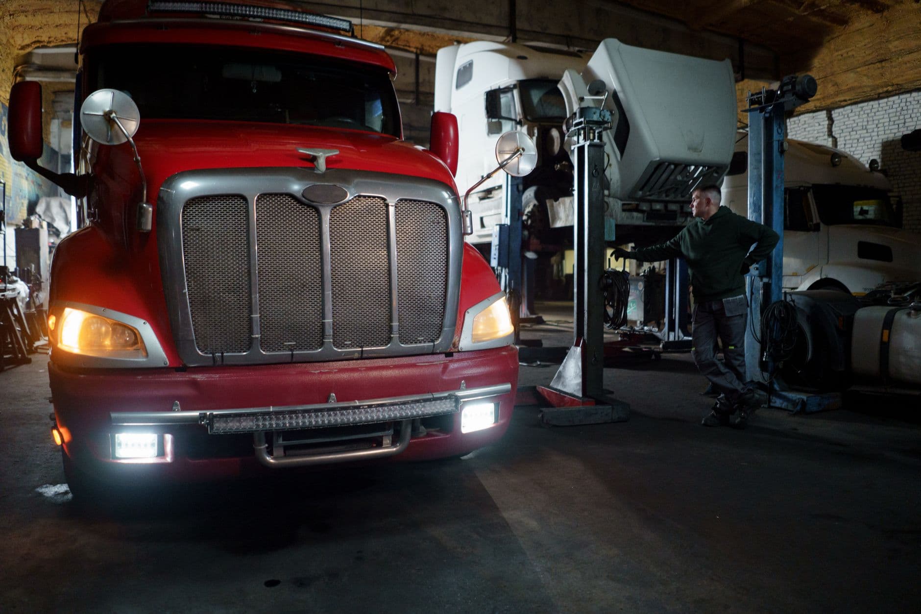 Truck and Trailer Corrosion Spots That Deserve Attention Before They Spread